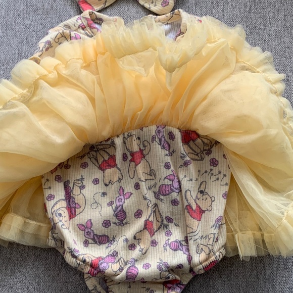 Disney baby girl 6-9 months Yellow Tutu Baby onesie with Headband Winnie Piglet - Picture 6 of 9